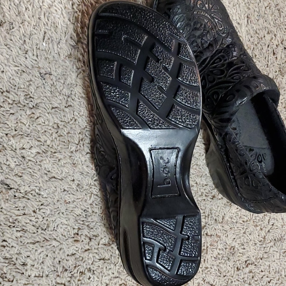 Black clogs - Picture 3 of 6